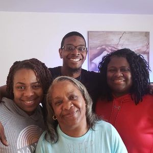 Meet your Posher, Chris